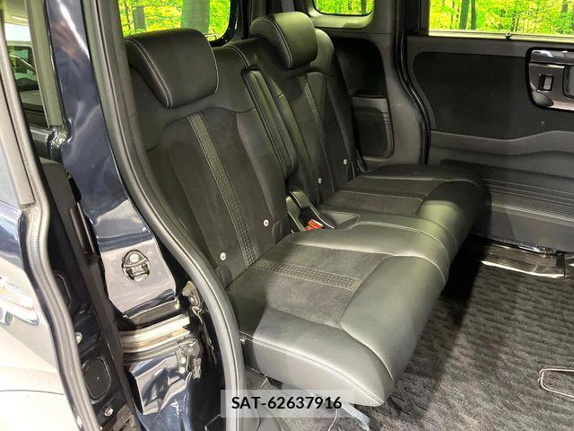 Honda N BOX CUSTOM 2022-04 8246093-10