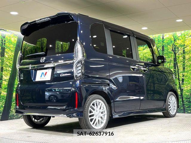 Honda N BOX CUSTOM 2022-04 8246093-17