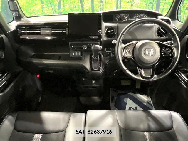 Honda N BOX CUSTOM 2022-04 8246093-1
