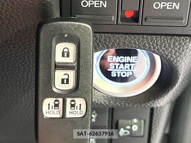 Honda N BOX CUSTOM 2022-04 8246093-8
