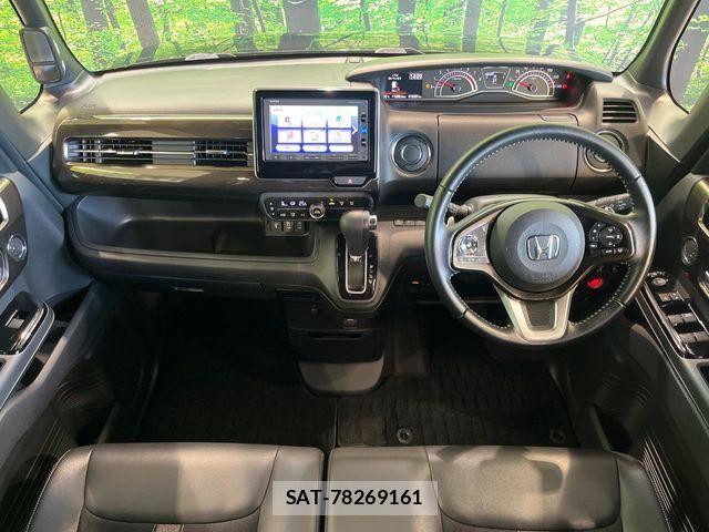Honda N BOX CUSTOM 2017-09 8246099-1