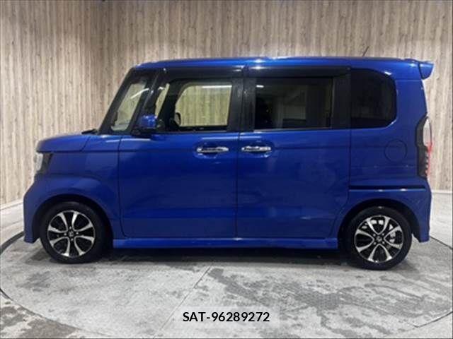 Honda N BOX CUSTOM 2020-09 8246130-18