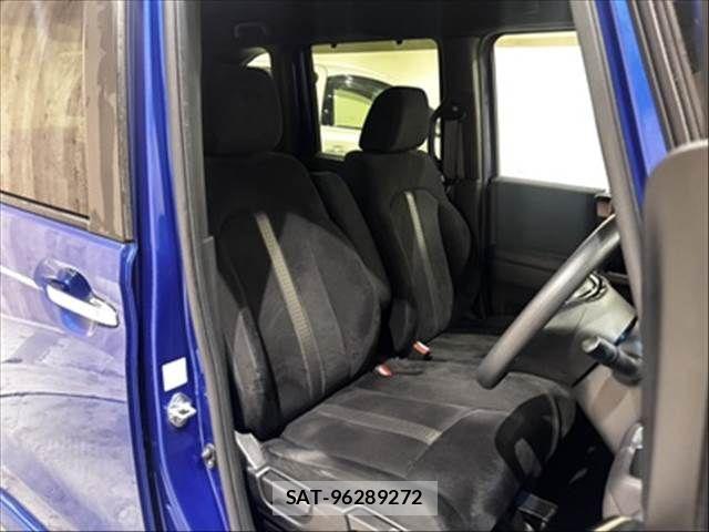 Honda N BOX CUSTOM 2020-09 8246130-6