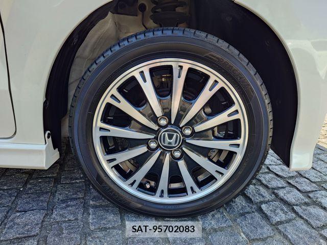 Honda N BOX CUSTOM 2016-09 8246122-7