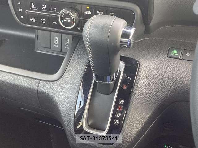 Honda N BOX CUSTOM 2021-10 8246087-10