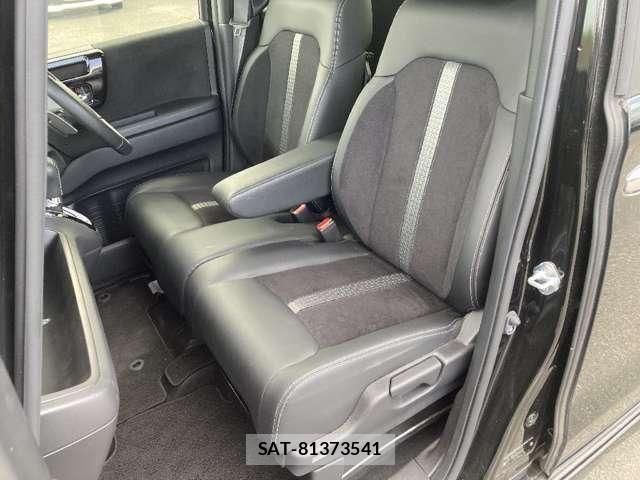 Honda N BOX CUSTOM 2021-10 8246087-19