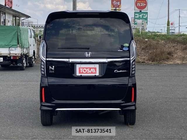 Honda N BOX CUSTOM 2021-10 8246087-27