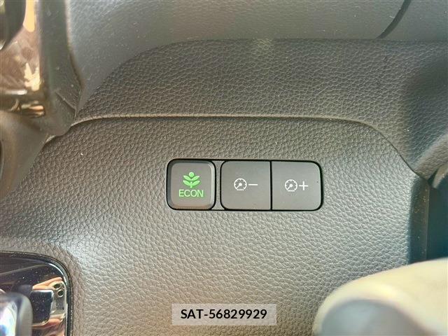 Honda N BOX CUSTOM 2019-08 8246094-16