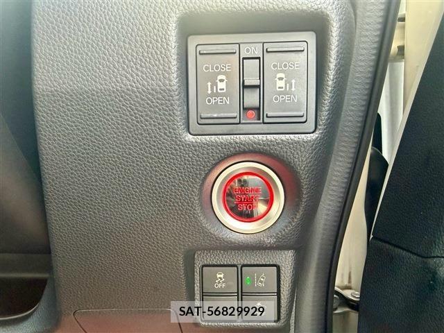 Honda N BOX CUSTOM 2019-08 8246094-7