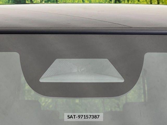 Honda N BOX CUSTOM 2024-12 8246098-3