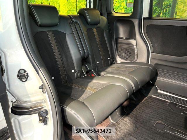 Honda N BOX CUSTOM 2019-08 8246103-9