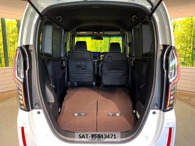 Honda N BOX CUSTOM 2019-08 8246103-10