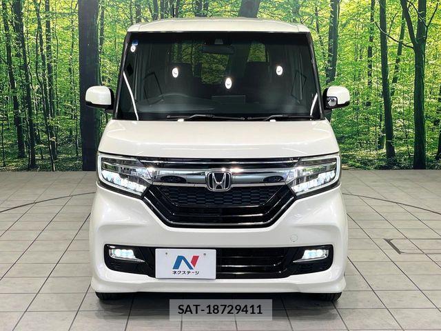 Honda N BOX CUSTOM 2018-04 8246129-13