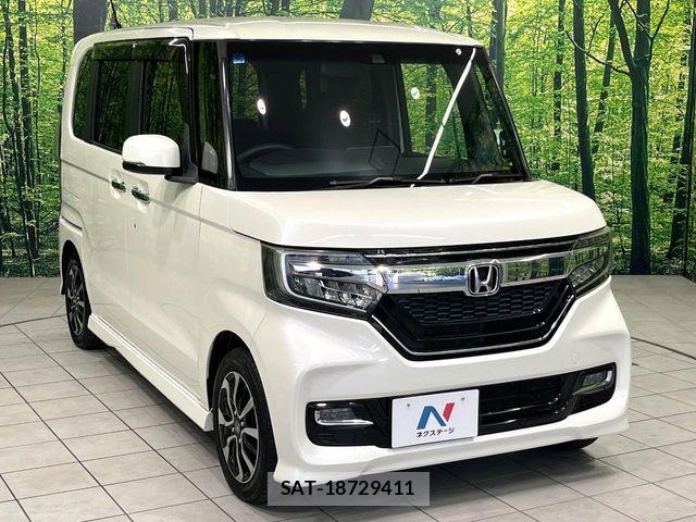 Honda N BOX CUSTOM 2018-04 8246129-15
