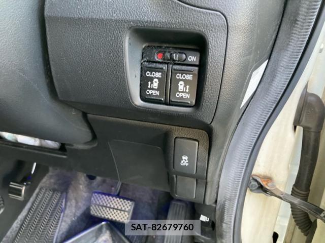 Honda N BOX CUSTOM 2013-09 8246138-16