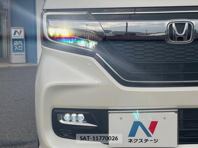 Honda N BOX CUSTOM 2017-11 8246119-13