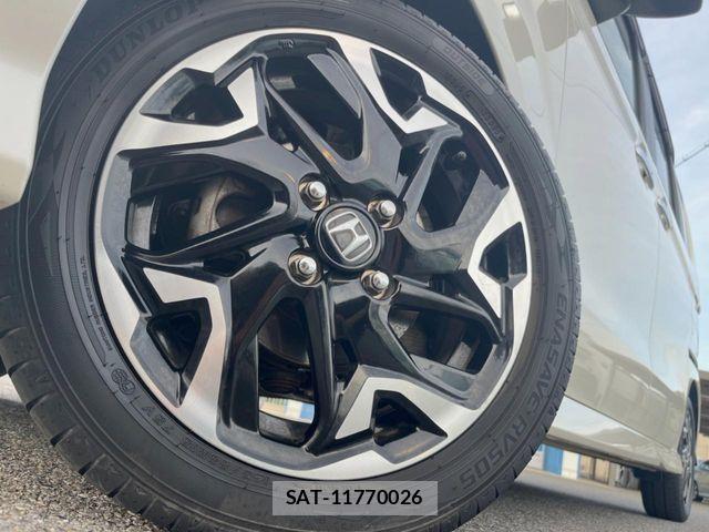 Honda N BOX CUSTOM 2017-11 8246119-14