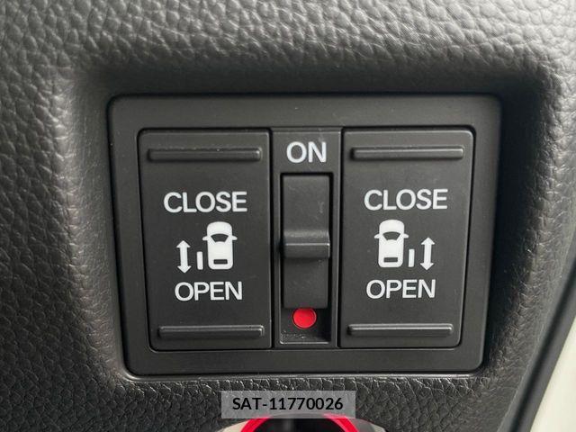 Honda N BOX CUSTOM 2017-11 8246119-3