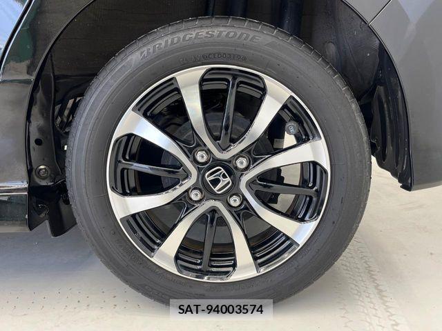 Honda N BOX CUSTOM 2019-02 8246121-13