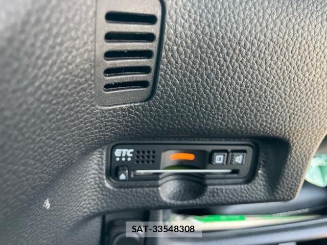Honda N BOX CUSTOM 2017-10 8246140-16