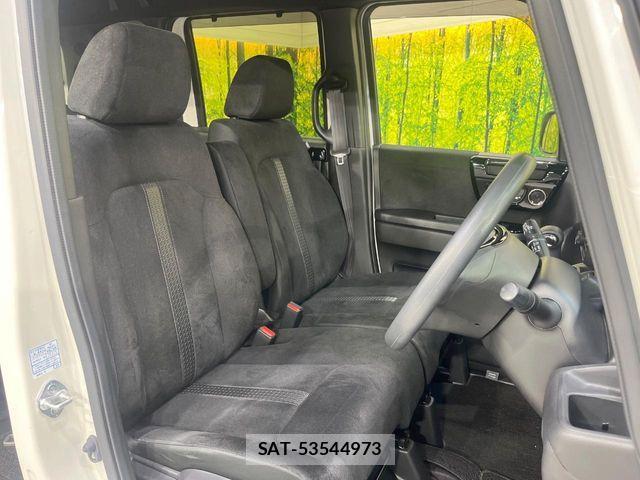 Honda N BOX CUSTOM 2023-09 8246104-7