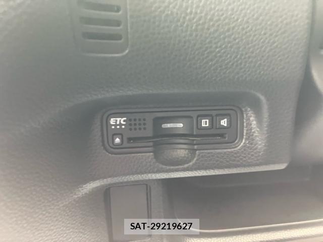 Honda N BOX CUSTOM 2017-10 8246137-15