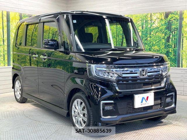 Honda N BOX CUSTOM 2022-10 8246096-15