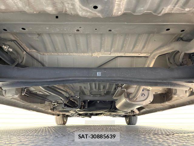 Honda N BOX CUSTOM 2022-10 8246096-18