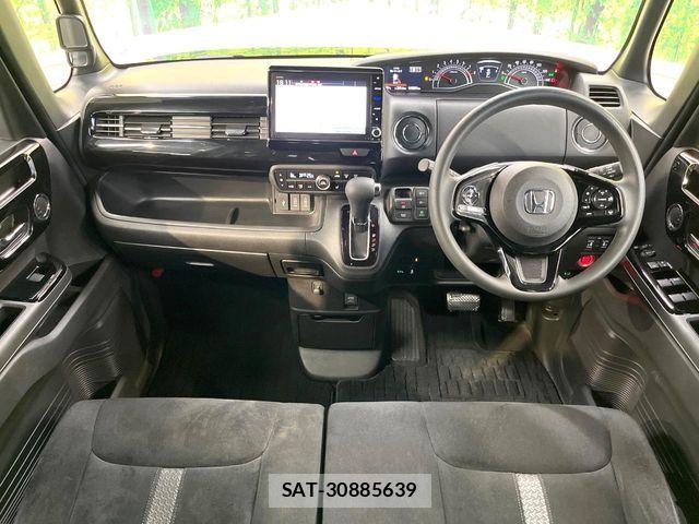 Honda N BOX CUSTOM 2022-10 8246096-1