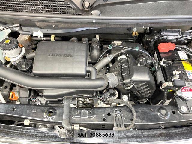 Honda N BOX CUSTOM 2022-10 8246096-19