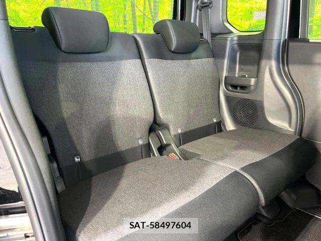 Honda N BOX CUSTOM 2025-06 8246088-8