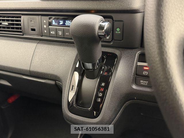 Honda N BOX CUSTOM 2025-08 8315841-18