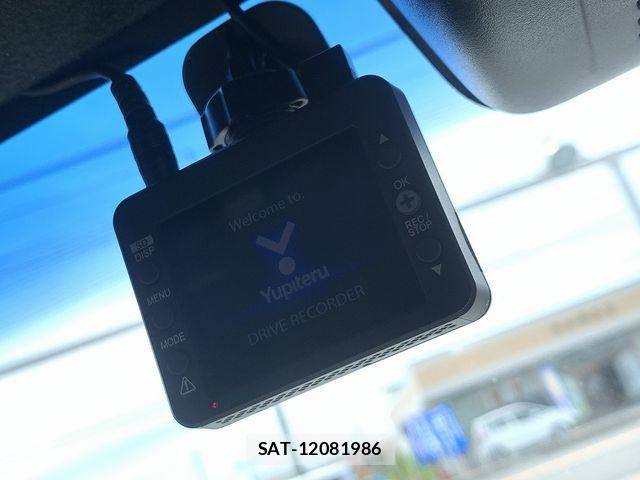 Honda N BOX CUSTOM 2017-09 8315879-24