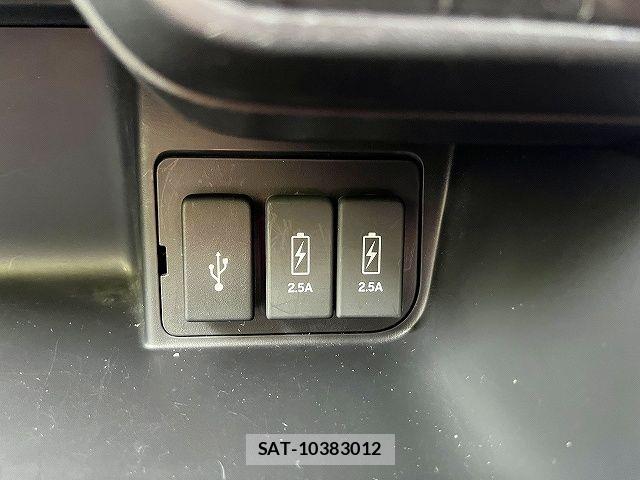 Honda N BOX CUSTOM 2017-12 8315872-21