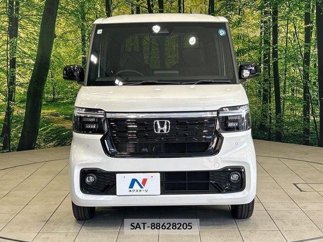 Honda N BOX CUSTOM 2026-07 8315812-13