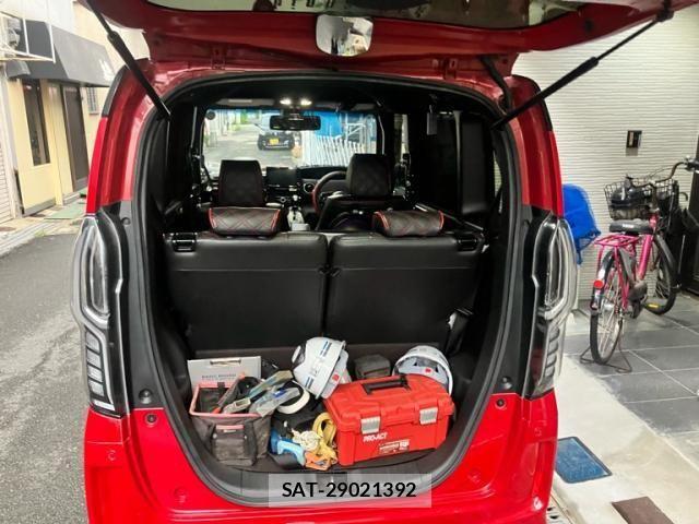 Honda N BOX CUSTOM 2018-09 8315899-12