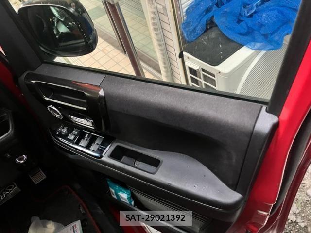 Honda N BOX CUSTOM 2018-09 8315899-15