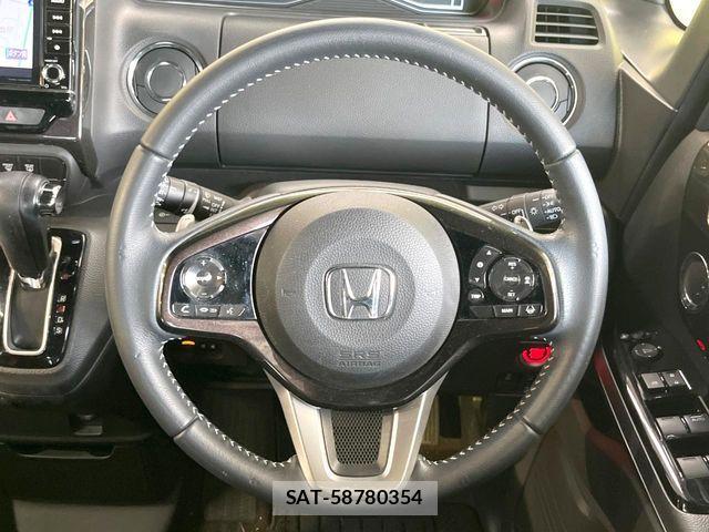 Honda N BOX CUSTOM 2018-10 8315873-10
