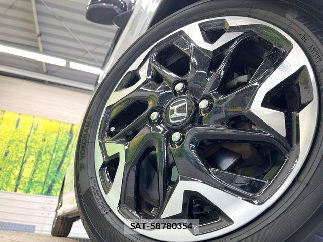 Honda N BOX CUSTOM 2018-10 8315873-12