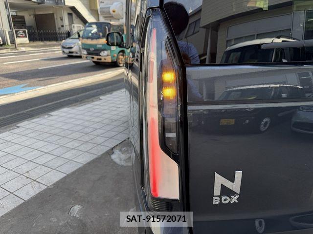Honda N BOX CUSTOM 2024-04 8315830-12