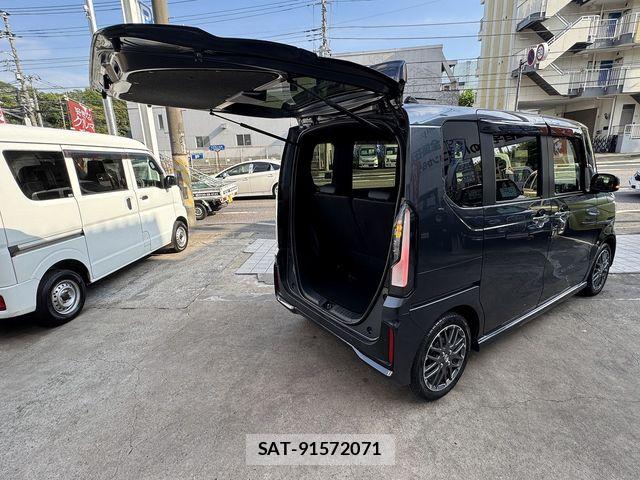 Honda N BOX CUSTOM 2024-04 8315830-21
