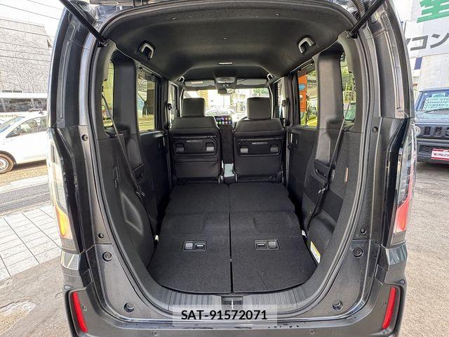 Honda N BOX CUSTOM 2024-04 8315830-22