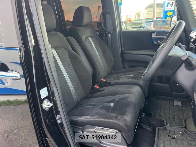 Honda N BOX CUSTOM 2022-04 8315834-8