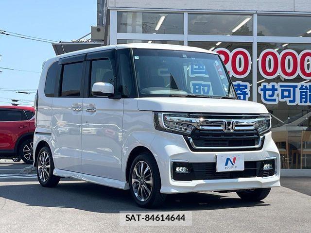 Honda N BOX CUSTOM 2023-01 8315855-15