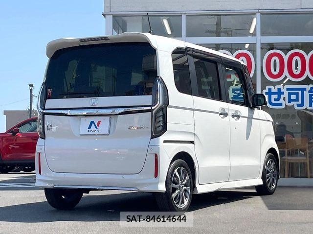 Honda N BOX CUSTOM 2023-01 8315855-16