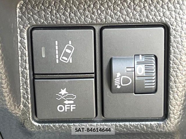 Honda N BOX CUSTOM 2023-01 8315855-2