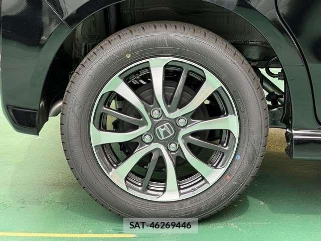 Honda N BOX CUSTOM 2026-06 8315827-13