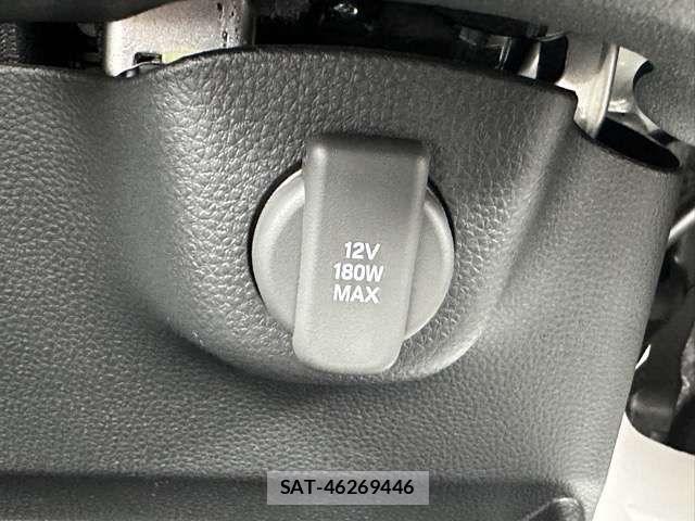 Honda N BOX CUSTOM 2026-06 8315827-17