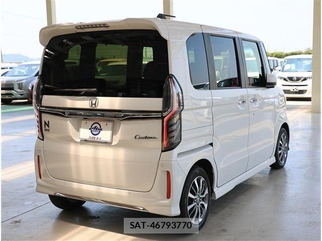 Honda N BOX CUSTOM 2023-07 8315853-5
