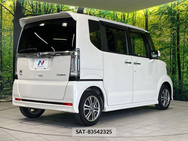 Honda N BOX CUSTOM 2017-06 8315869-16